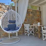 Ξενοδοχείο με διαμερίσματα Pension Votsi 4*