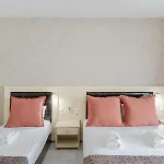 Pension Votsi 4*