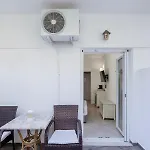 Pension Votsi Hotel apartamentowy