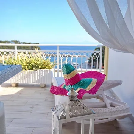 Aparthotel Pension Votsi 3*