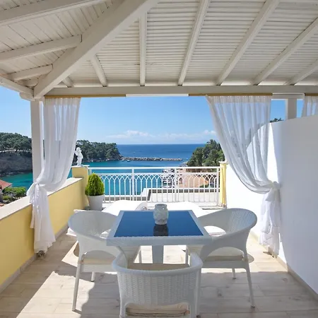 Appart hôtel Pension Votsi 4*