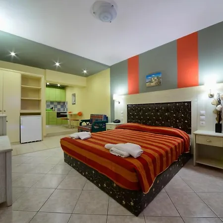 Votsi Aparthotel