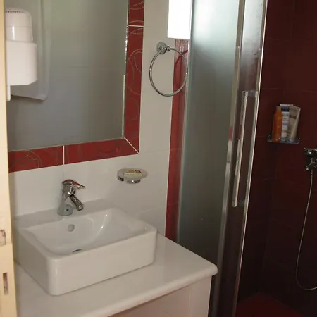 Votsi Votsi (Alonnisos)