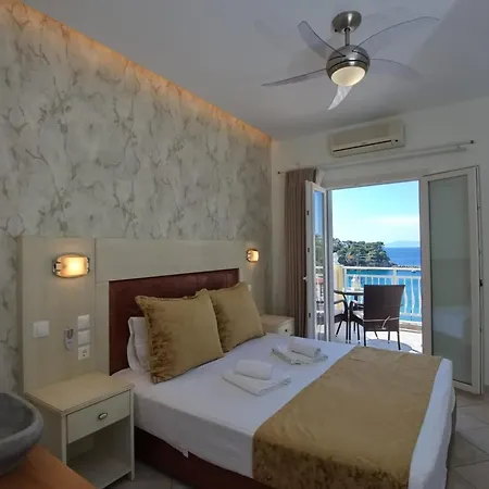 Votsi Aparthotel