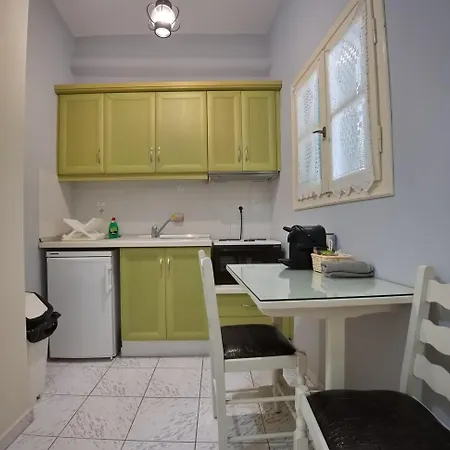 Pension Votsi Aparthotel 3*