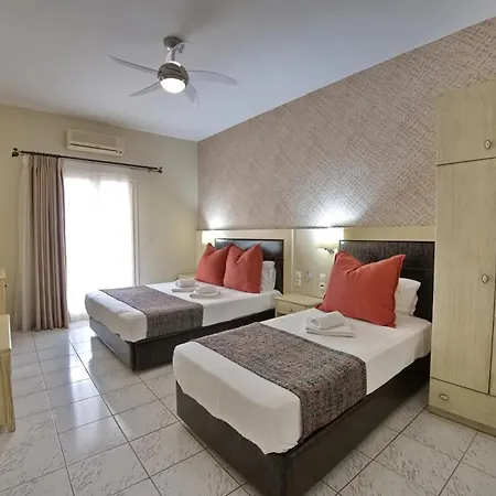 Pension Votsi 3*