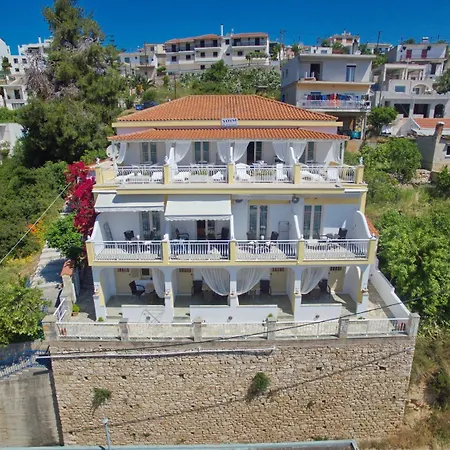 Votsi Lejlighedshotel