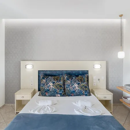 Pension Votsi 4*