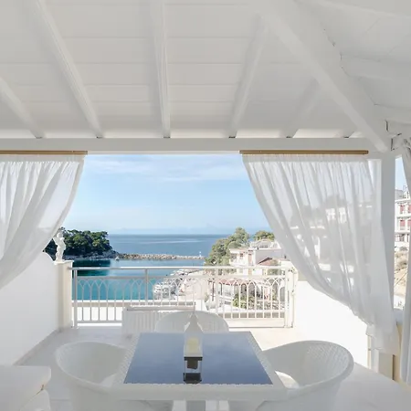 Pension Votsi 4*