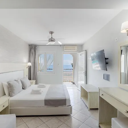 Pension Votsi 4*