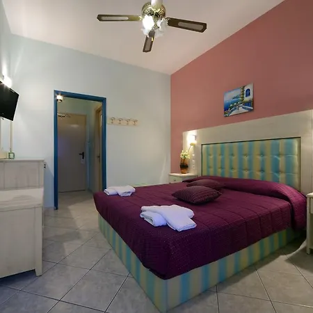 Votsi Aparthotel Votsi (Alonnisos)