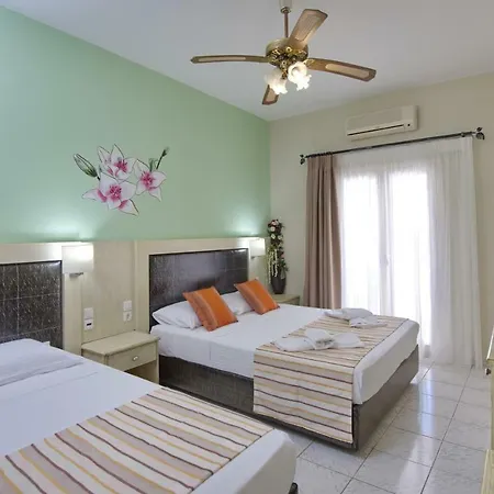 Aparthotel Votsi