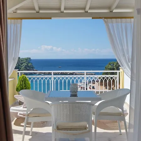 Aparthotel Votsi