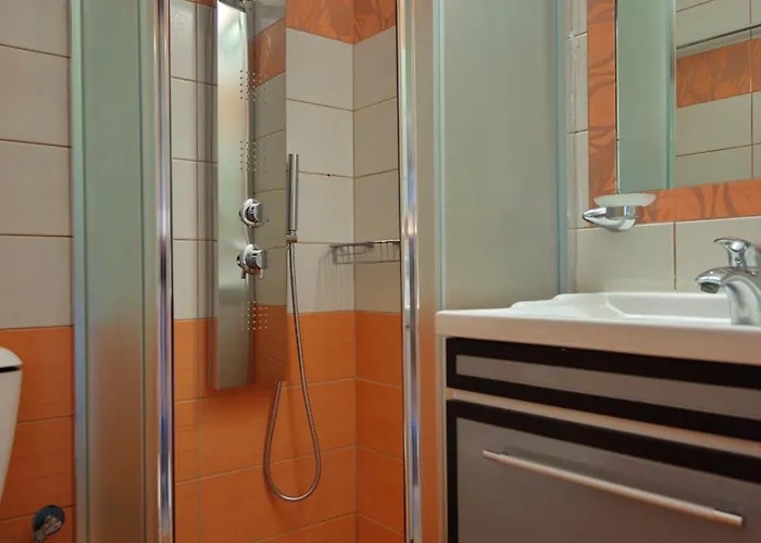 Apartmanhotel Pension Votsi Vóci